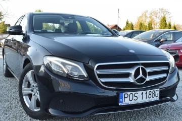 Mercedes W213 E220 2.0 CDI 194KM Pełna Opcja - Ambilight